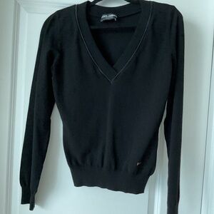 Dolce & Gabbana Black Sweater Made in Italy Size 46 IT ( fits size 8-10 US).